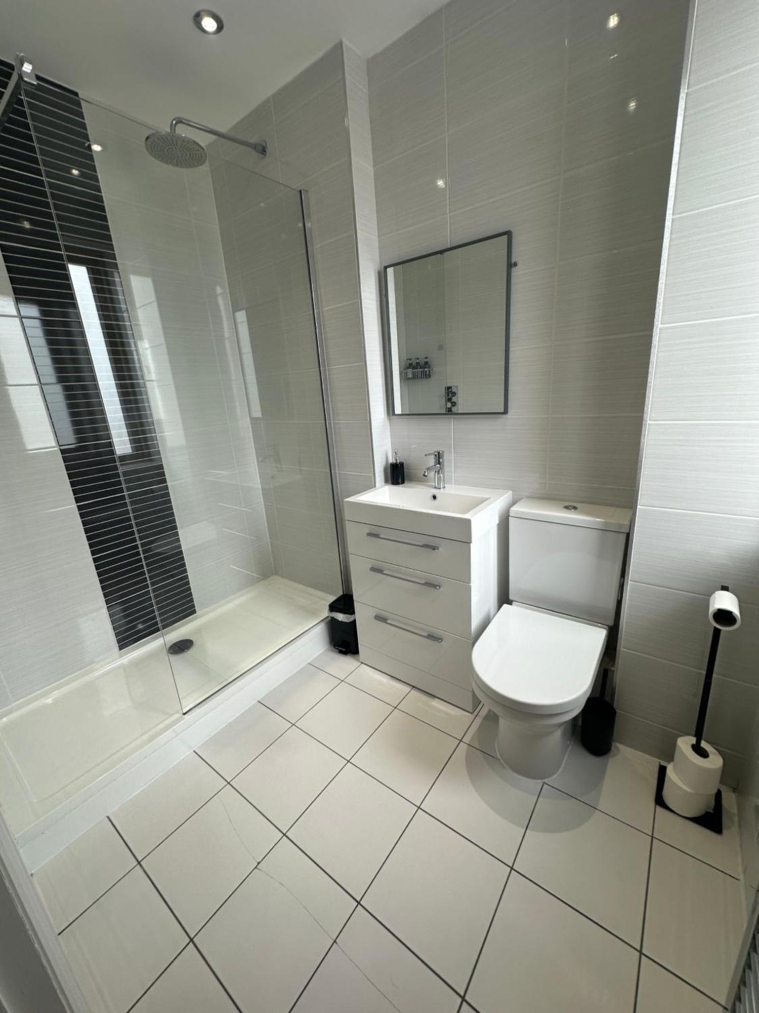 Spacious 4Br 4Ba Gated Townhouse With Balconies, Central Jq Birmingham Luaran gambar