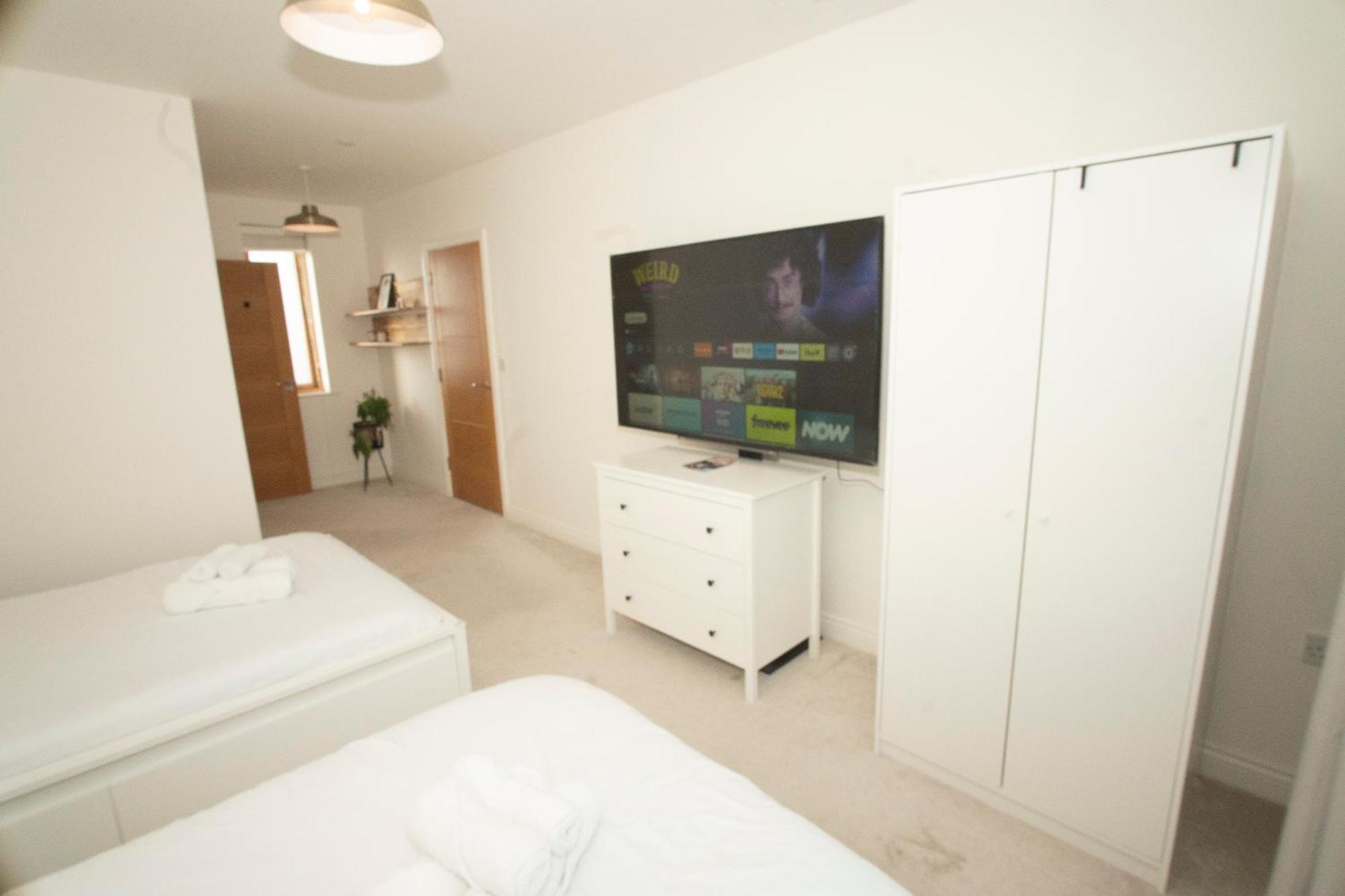 Spacious 4Br 4Ba Gated Townhouse With Balconies, Central Jq Birmingham Luaran gambar