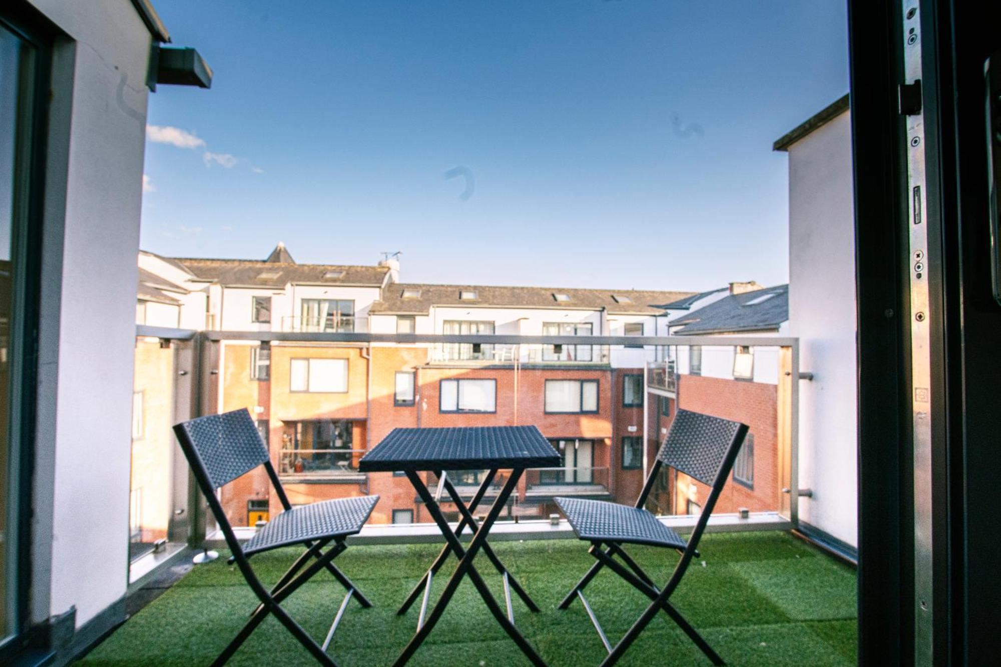 Spacious 4Br 4Ba Gated Townhouse With Balconies, Central Jq Birmingham Luaran gambar